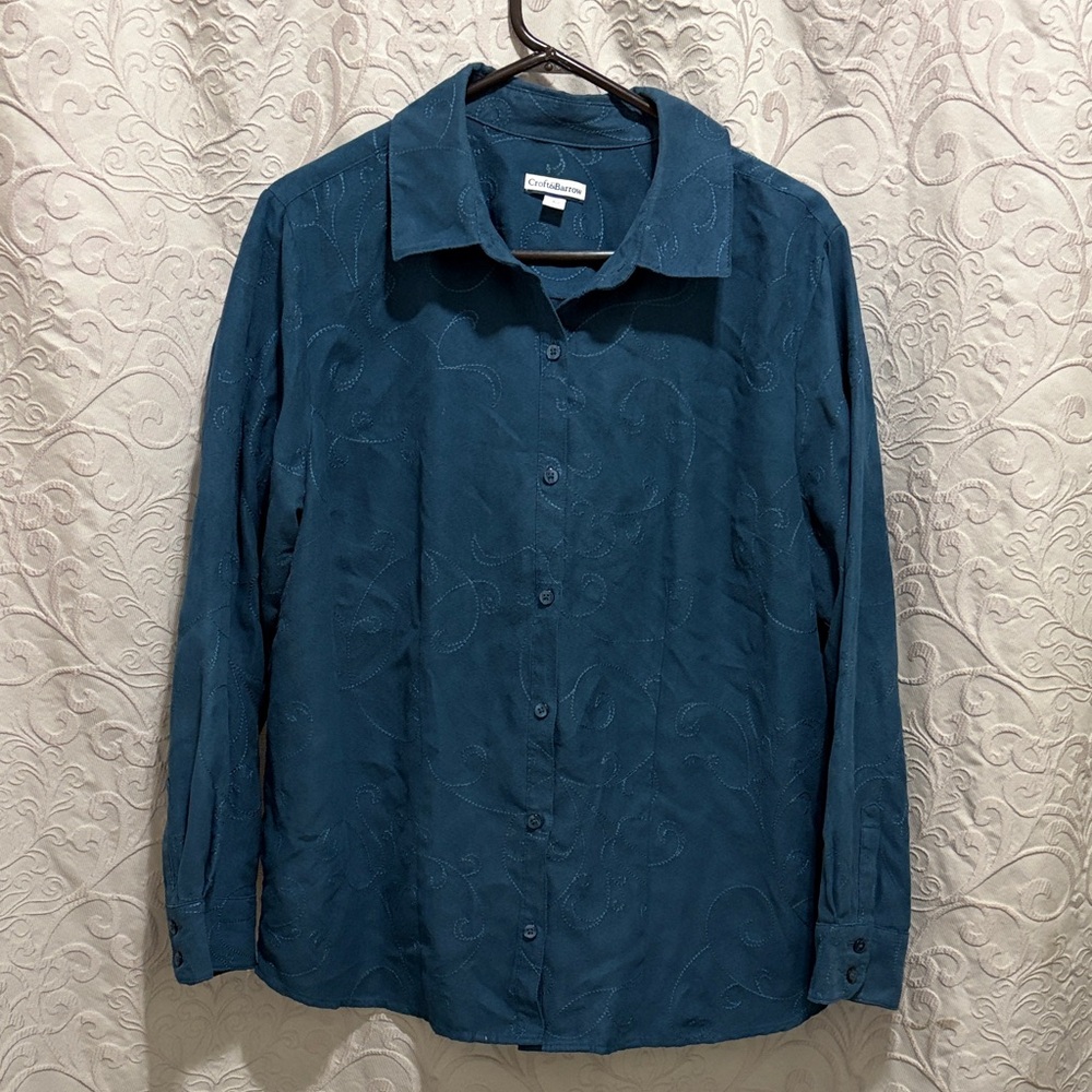 Croft & Barrow Deep Blue Embroidered Shirt